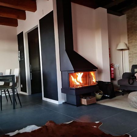 Casa Rural Masia Les Apieres El Pla de Manlleu Bagian luar foto