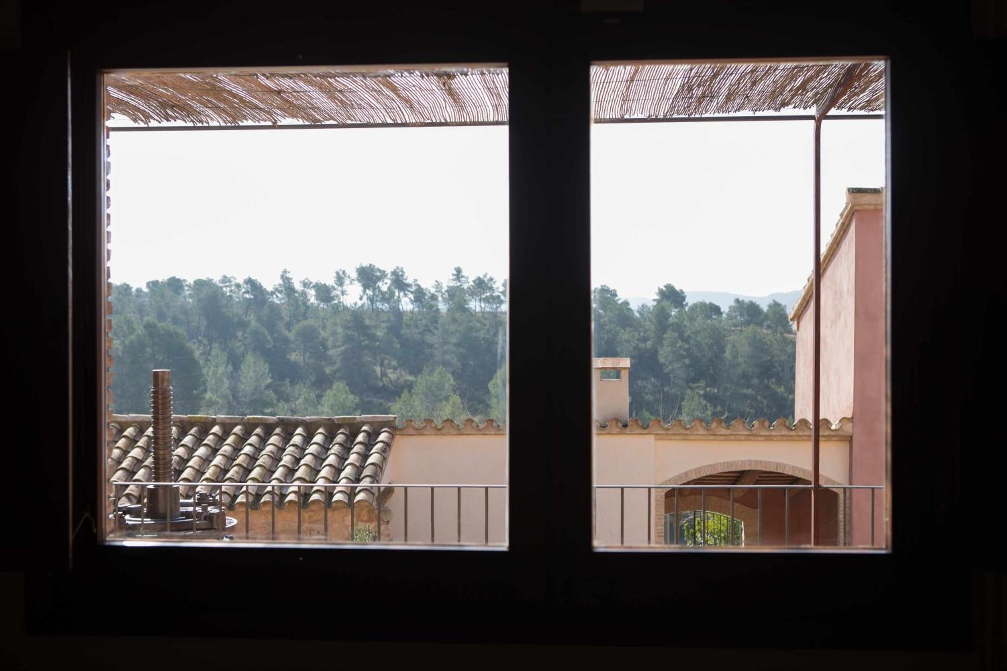 Casa Rural Masia Les Apieres El Pla de Manlleu Bagian luar foto