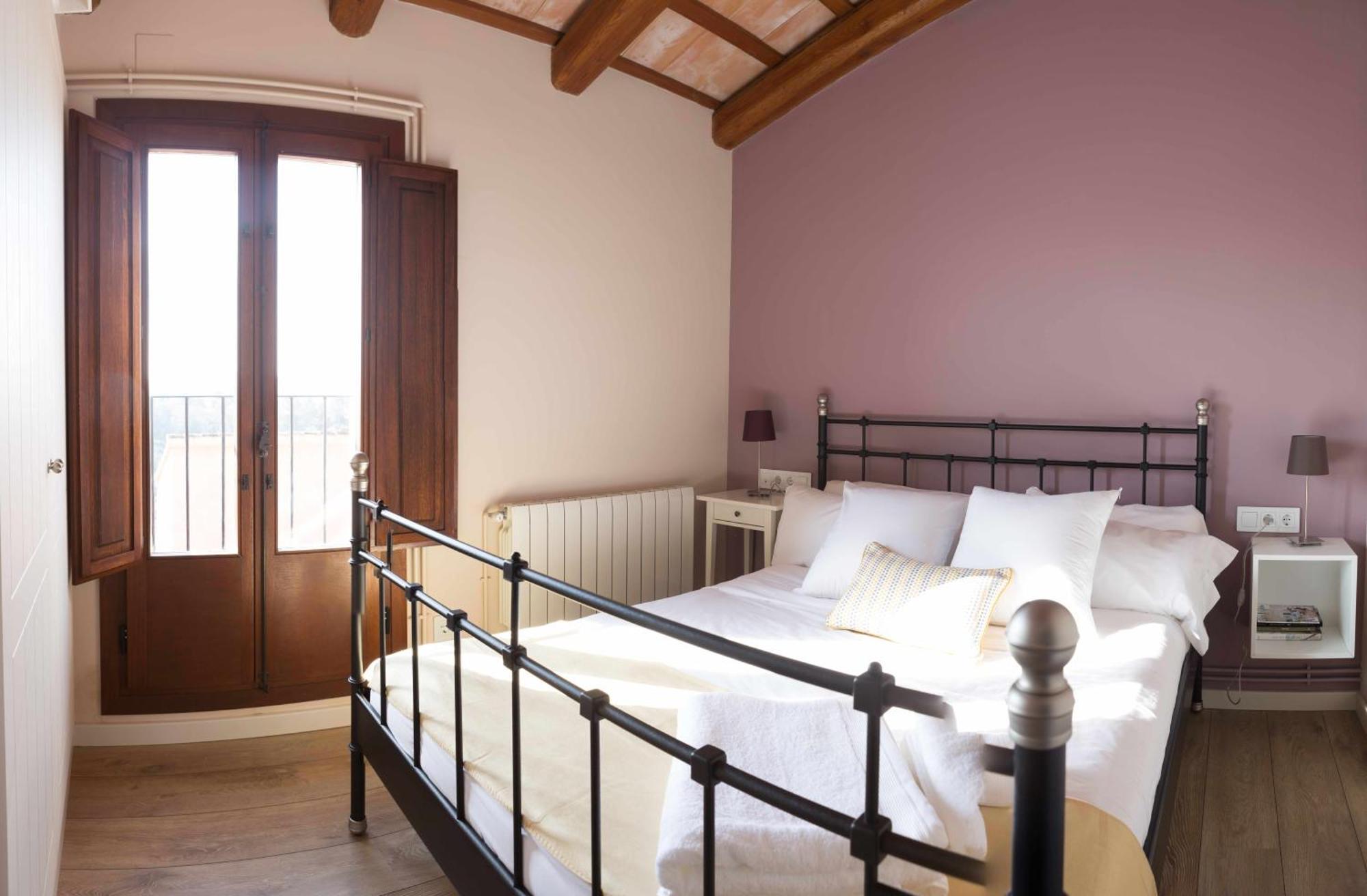 Casa Rural Masia Les Apieres El Pla de Manlleu Bagian luar foto
