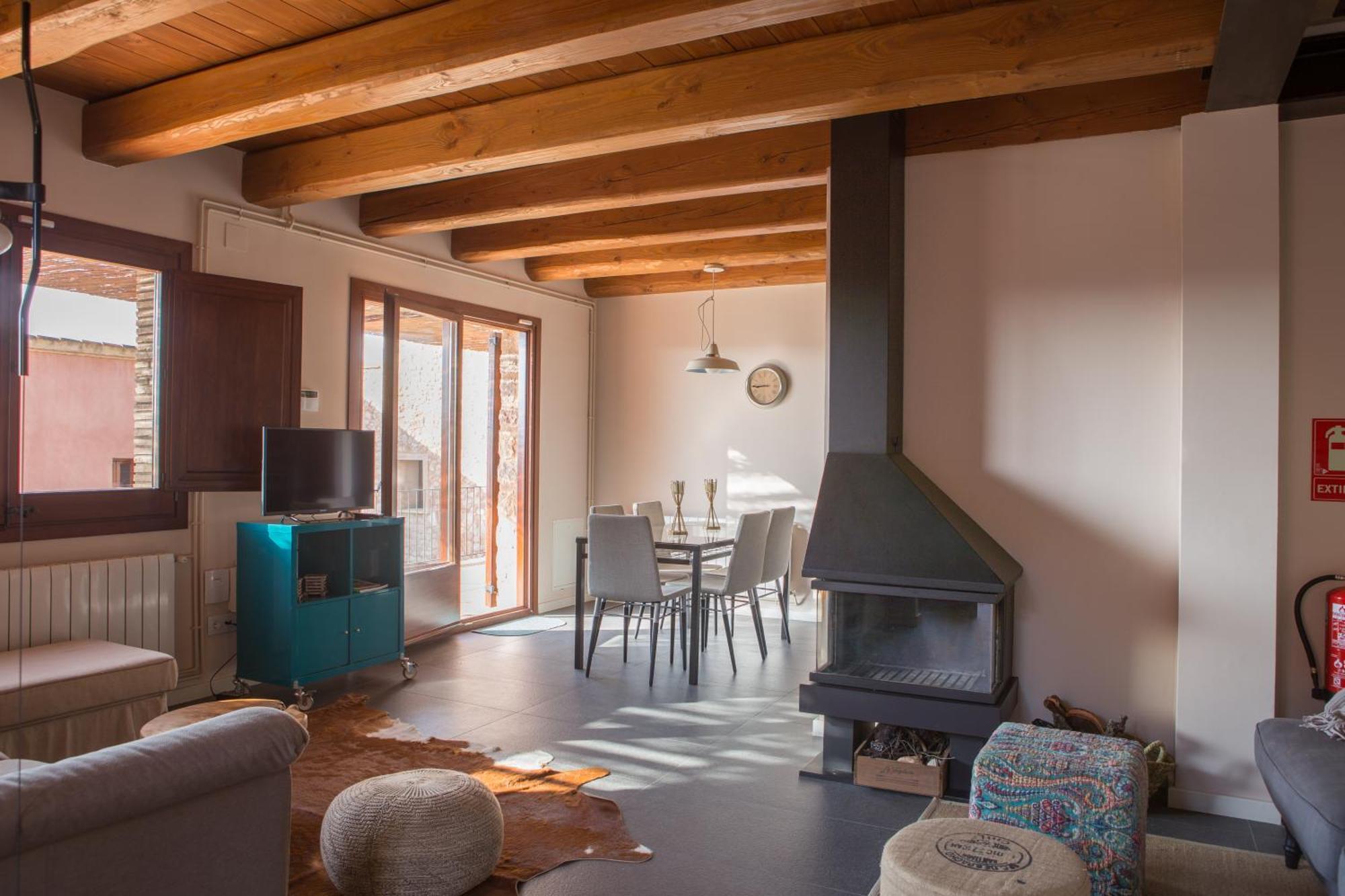 Casa Rural Masia Les Apieres El Pla de Manlleu Bagian luar foto